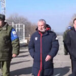 Депутат Госдумы незаконно посетил линию разведения войск на Донбассе